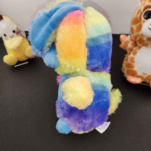 NWT Aurora Palm Pals 6 In. Gwen Banana Lot 3 Adorable Stuffed Animals 2 Bonus - Picture 7 of 13